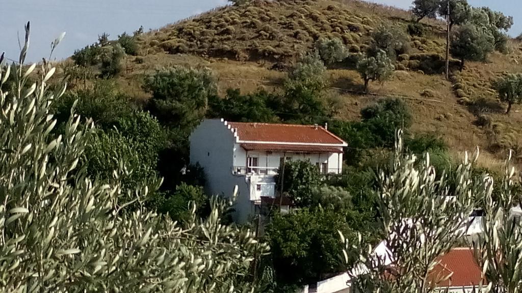 Filoxenia Rooms Makrilies Exterior photo